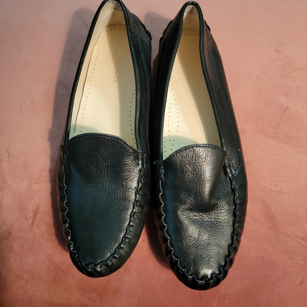 Cole Haan size 10.5 Black Driving Mocassins